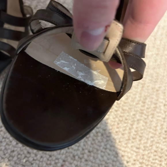 Manolo Blahnik Pumps - Picture 4 of 7